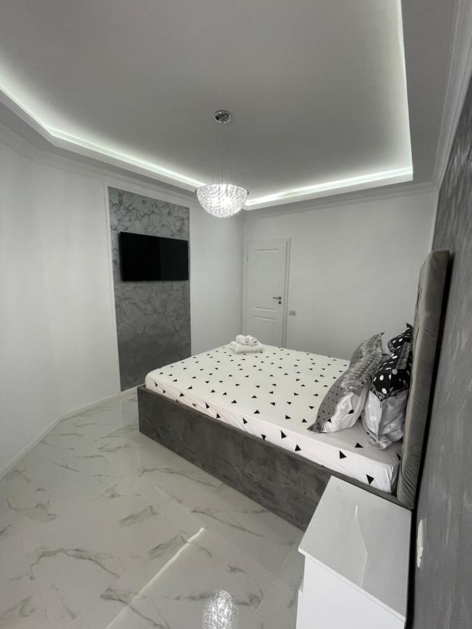 Ayan-Ayaz Luxury Appartement Năvodari Buitenkant foto