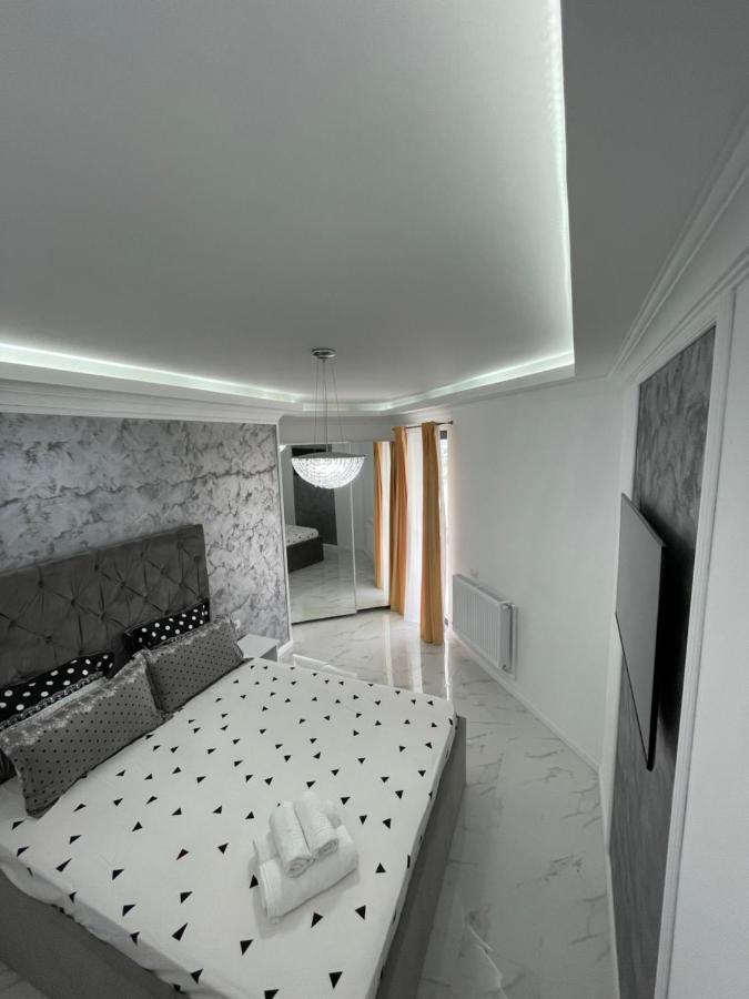 Ayan-Ayaz Luxury Appartement Năvodari Buitenkant foto