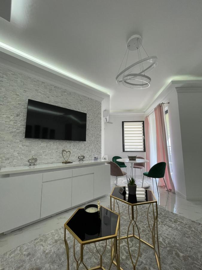 Ayan-Ayaz Luxury Appartement Năvodari Buitenkant foto